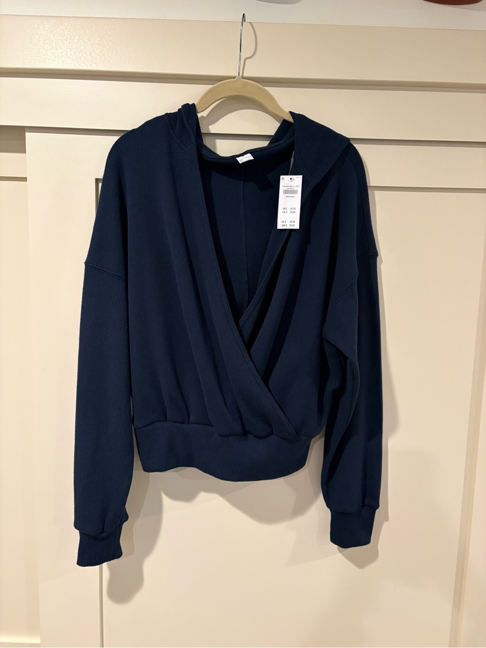 Hollister Gilly Hicks Navy Wrap Hoodie NWT - Picture 5 of 5